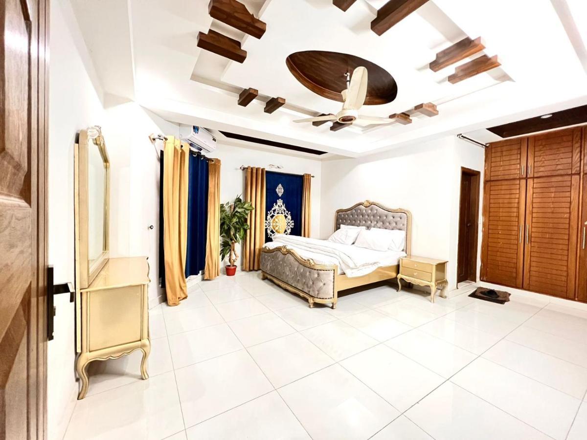 Luxury Apartment Hotel 2 Bedroom Apartment Family Residence Ісламабад Екстер'єр фото