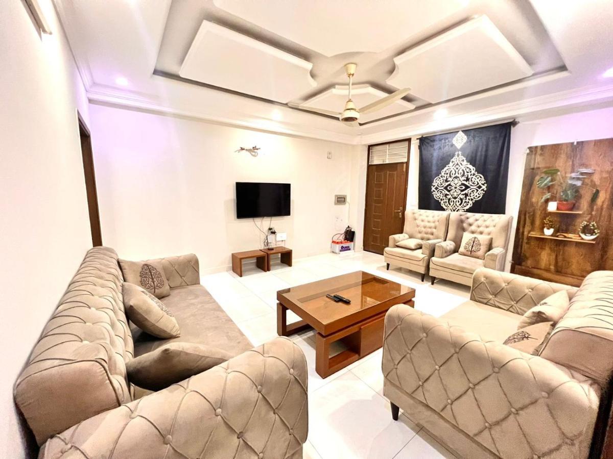 Luxury Apartment Hotel 2 Bedroom Apartment Family Residence Ісламабад Екстер'єр фото